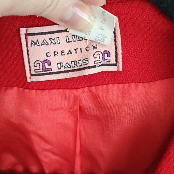 Red blazer - Picture 4 of 6